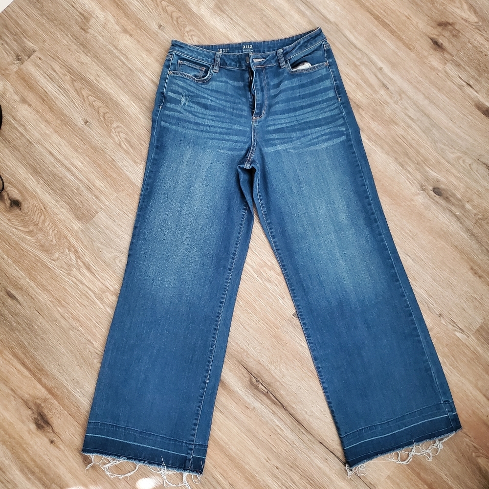 Ana Jeans